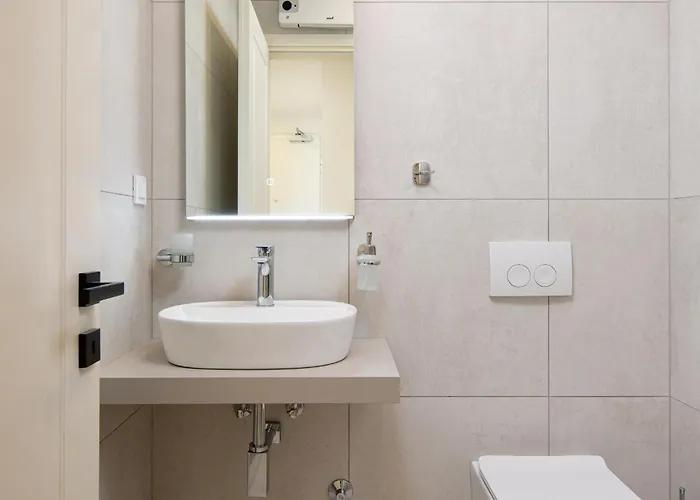 Lovely Apartment In Malinska