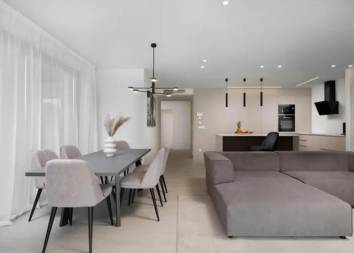 Appartamento Lovely Apartment In Malinska