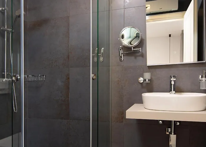 Lovely Apartment In Malinska Appartamento *