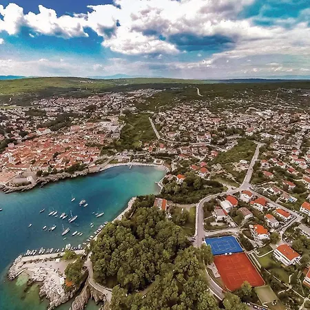 Lovely Apartment In Malinska