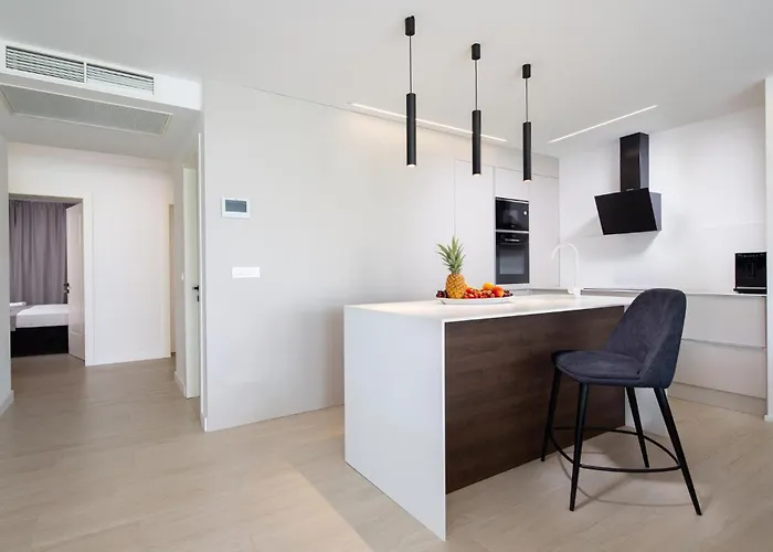 Lovely Apartment In Malinska Apartamento *