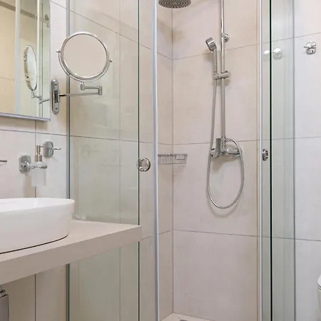 Lovely Apartment In Malinska アパート *