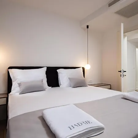 Lovely Apartment In Malinska Apartamento *